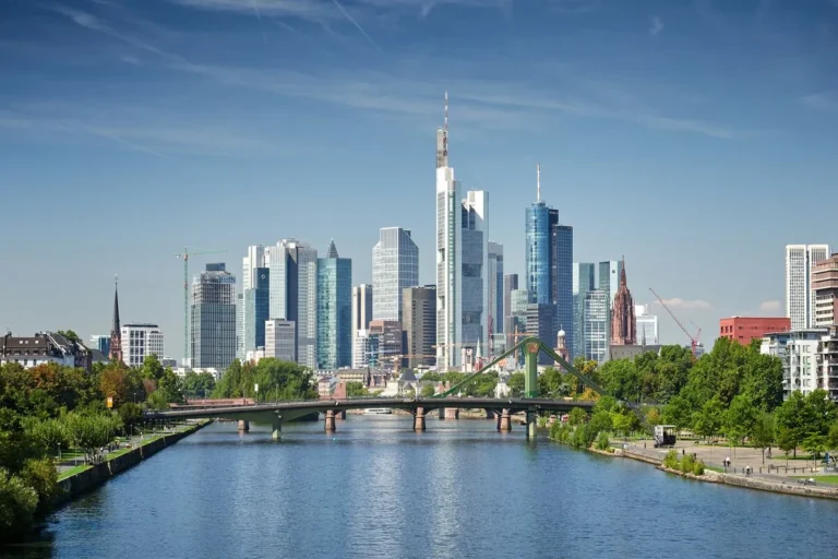 Frankfurt | PixelZone
